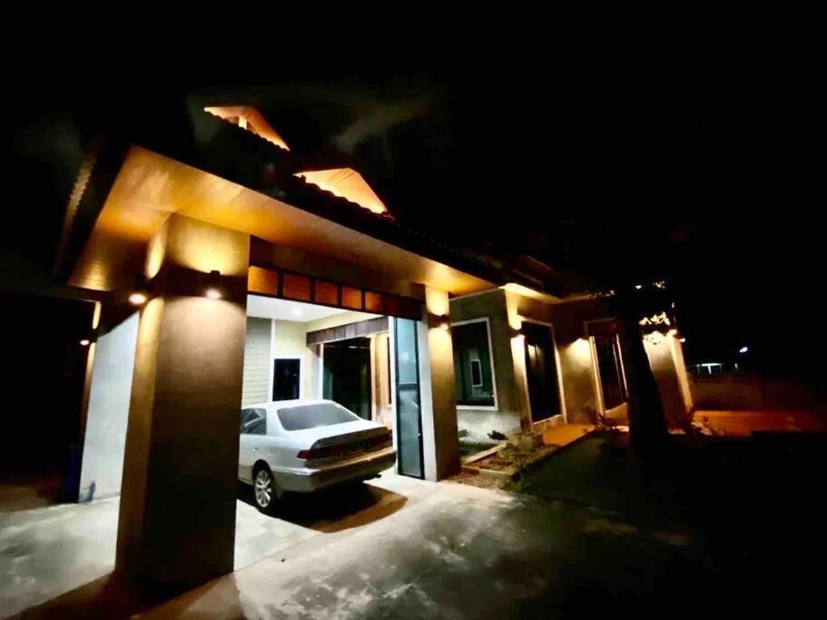 Preme House Boutique Villa San Sai Exterior photo