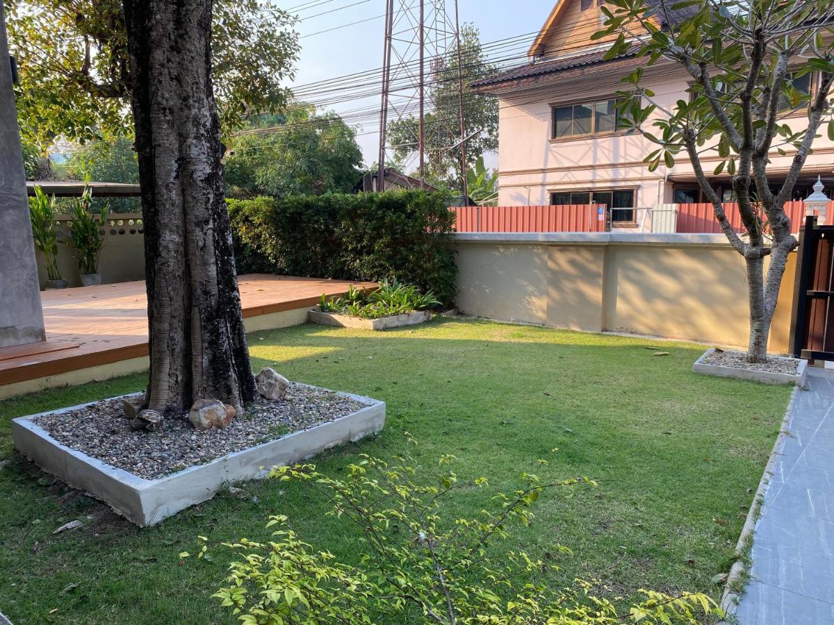 Preme House Boutique Villa San Sai Exterior photo